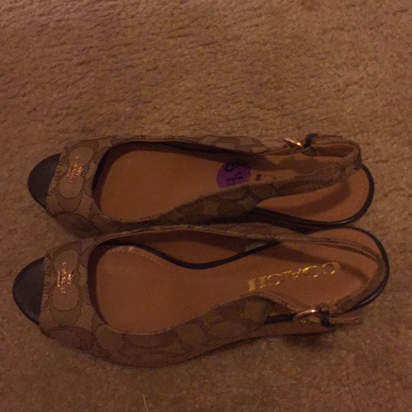 Coach wedges - Picture 2 of 4